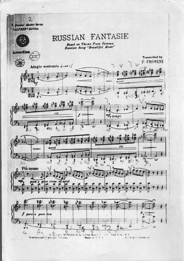 télécharger la partition d'accordéon Russian Fantasie (Based on Theme From Famous) (Russian Song Beautiful Moon) (Arrangement : Pietro Frosini) au format PDF