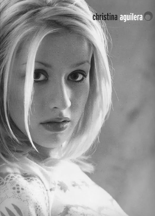 télécharger la partition d'accordéon Divers Compositeurs : Christina Aguilera / The Album (Piano / Vocal / Guitar) (12 Titres) au format PDF